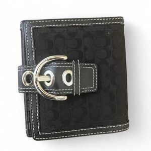 COACH Black Coin Wallet with Silver Clasp - Like New